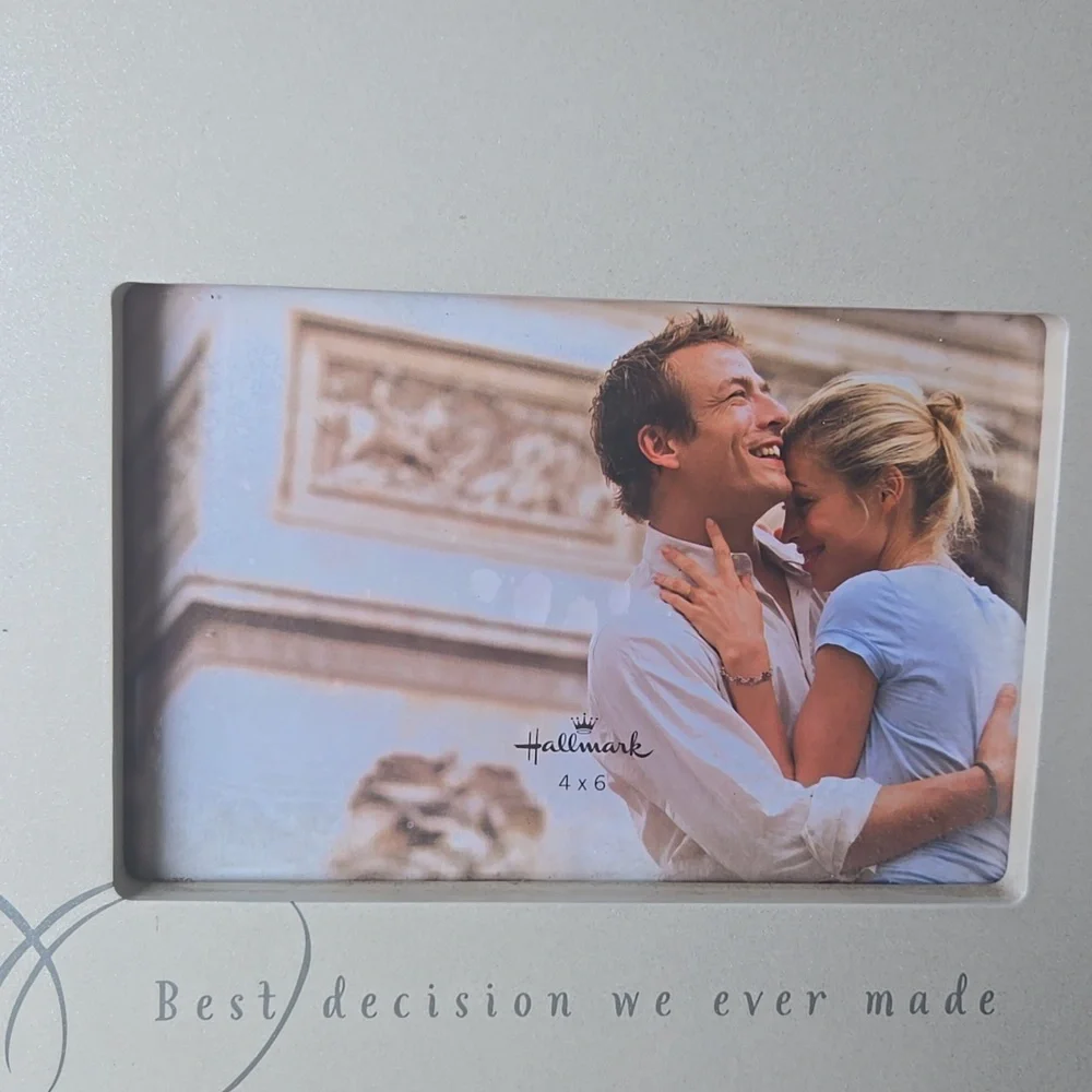 Hallmark White Photo Frame - Picture 6 of 6